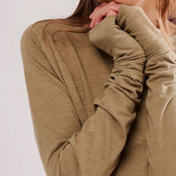 NWOT Free People We The Free Arden Tee in Ivy League Size Large - Picture 3 of 4